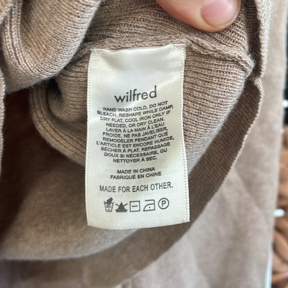 Wilfred Wool Crop Turtleneck - Picture 5 of 5